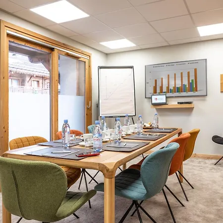 Hotel Les Loges Blanches 4*