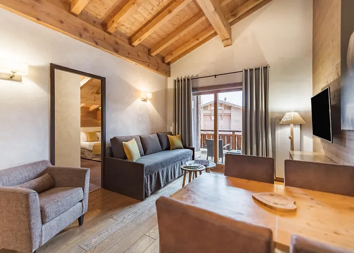 Les Loges Blanches 4*