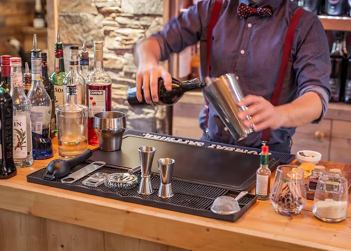 Les Loges Blanches 4* 梅杰夫