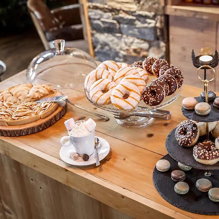 Les Loges Blanches 4*