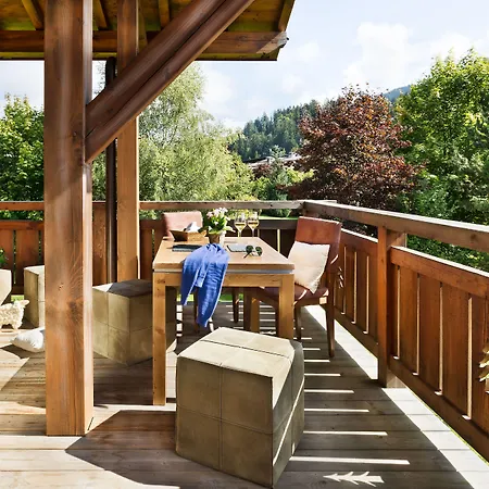 Les Loges Blanches 4*